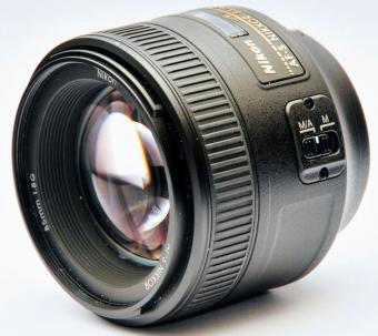 Объектив Nikon 85mm f/1.8G AF-S (JAA341DA): 2