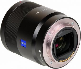Объектив Sony 55mm, f/1.8 Carl Zeiss for NEX FF (SEL55F18Z.AE): 3