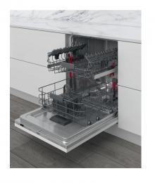 Встраиваемая посудомоечная машина WHIRLPOOL WI7020P: 2