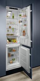 Встраиваемый холодильник Electrolux RNT6TE19S0: 2
