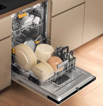 Встраиваемая посудомоечная машина WHIRLPOOL W8IHF58TU: 3