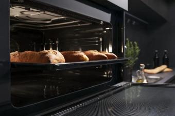 Духовой шкаф электрический с СВЧ HISENSE BIM 45342 ADBG: 3
