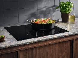 Варочная поверхность индукционная Electrolux EIS62453IZ: 3
