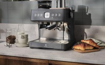 Кофемашина Electrolux E8EC1-8BP: 7