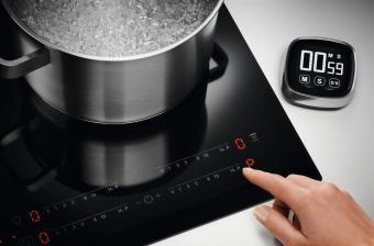 Варочная поверхность индукционная Electrolux EIT60433CT: 2
