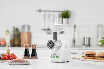 Мясорубка Zelmer ZMM4048B: 4