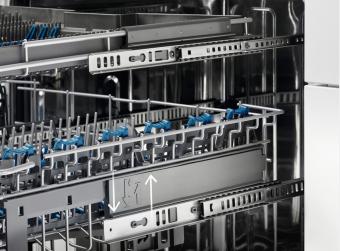 Встраиваемая посудомоечная машина Electrolux KEMC3211L: 3