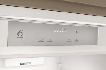 Встраиваемый холодильник WHIRLPOOL WHC20D023B1 SF: 4