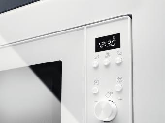 Вбудована мікрохвильова піч Electrolux LMS2173EMW: 2