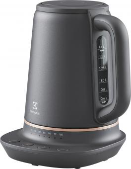 Електрочайник Electrolux E7K1-6BP: 1