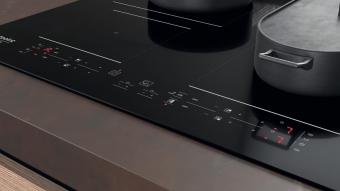 Варильна поверхня індукційна Hotpoint-Ariston HB4860BNE: 3