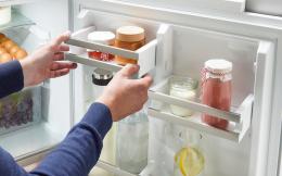 Вбудований холодильник LIEBHERR URc 3700: 3