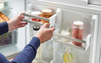 Вбудований холодильник LIEBHERR URc 3700: 3