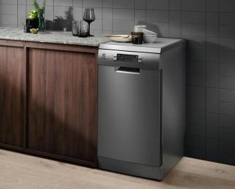Посудомийна машина Electrolux ESS64321SX: 3