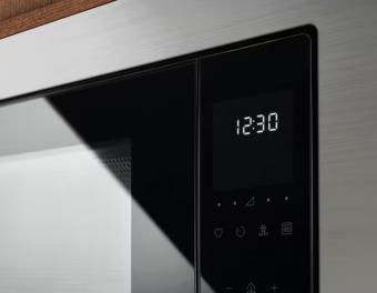 Вбудована мікрохвильова піч Electrolux EMS4253TBX: 3