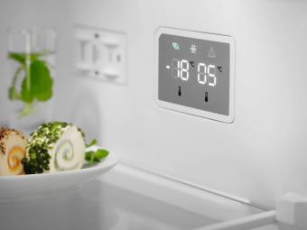 Холодильник Electrolux LNT5ME36U1: 4